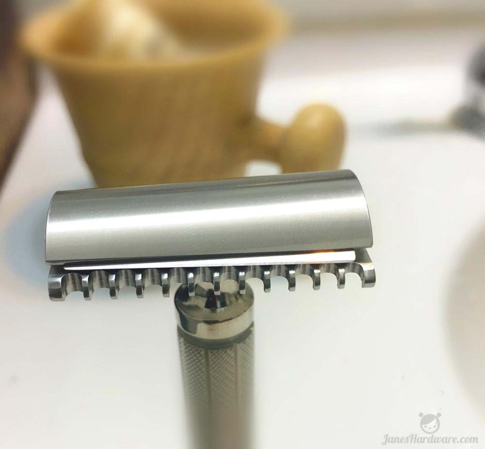 Razors and Razor Blades – JanesHardware.com