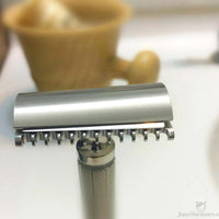Slant Razor